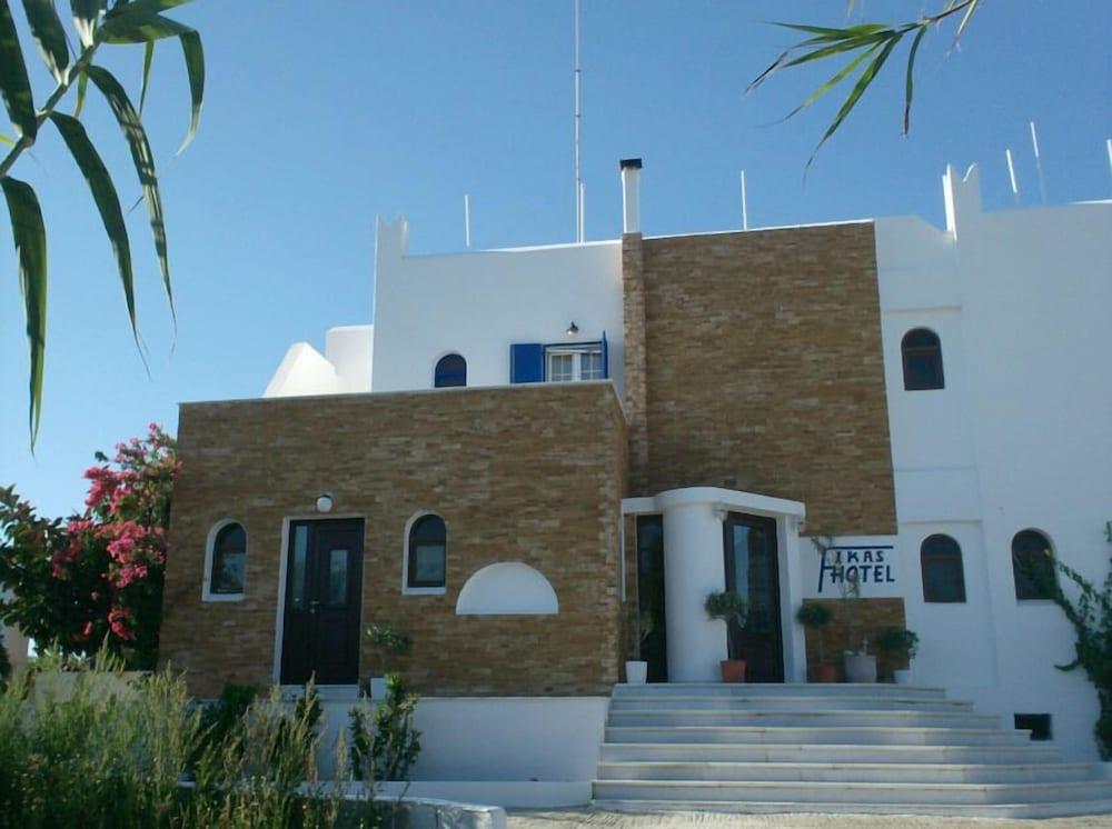 Fikas Hotel Naxos City Exteriör bild