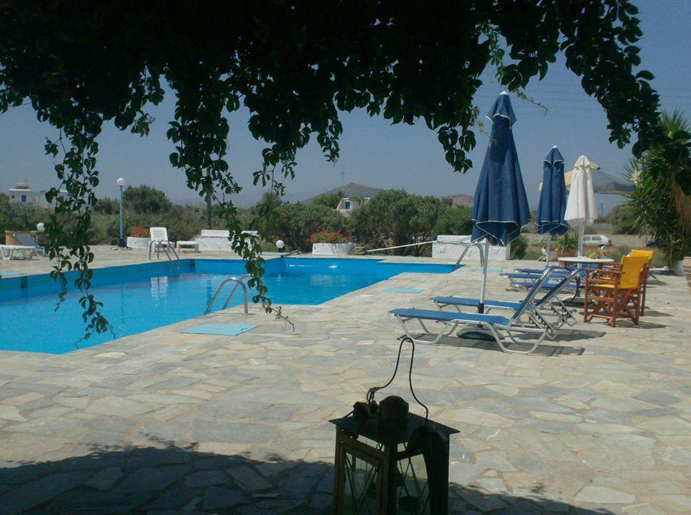 Fikas Hotel Naxos City Exteriör bild