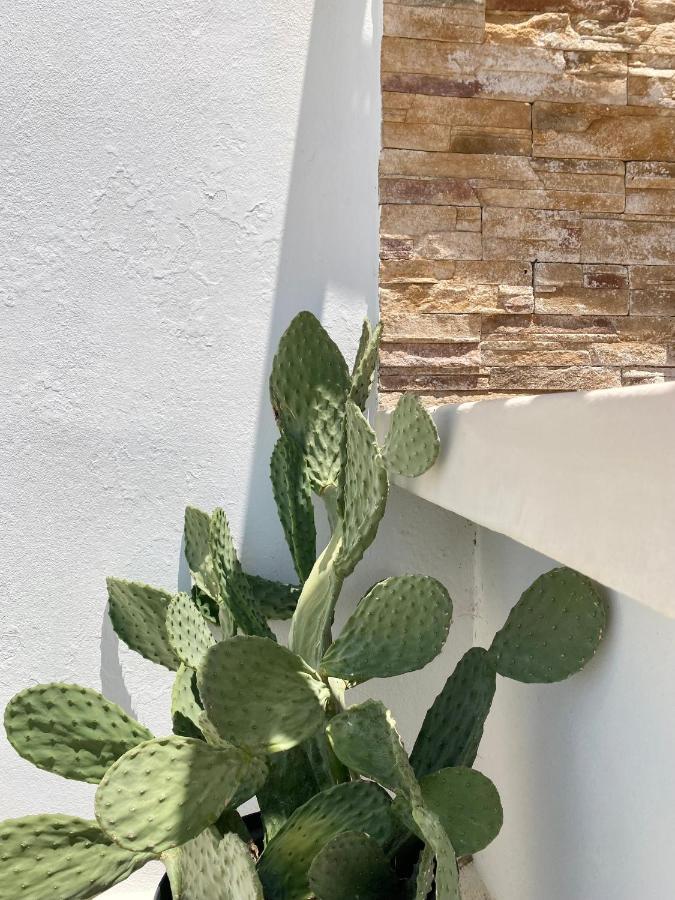 Fikas Hotel Naxos City Exteriör bild