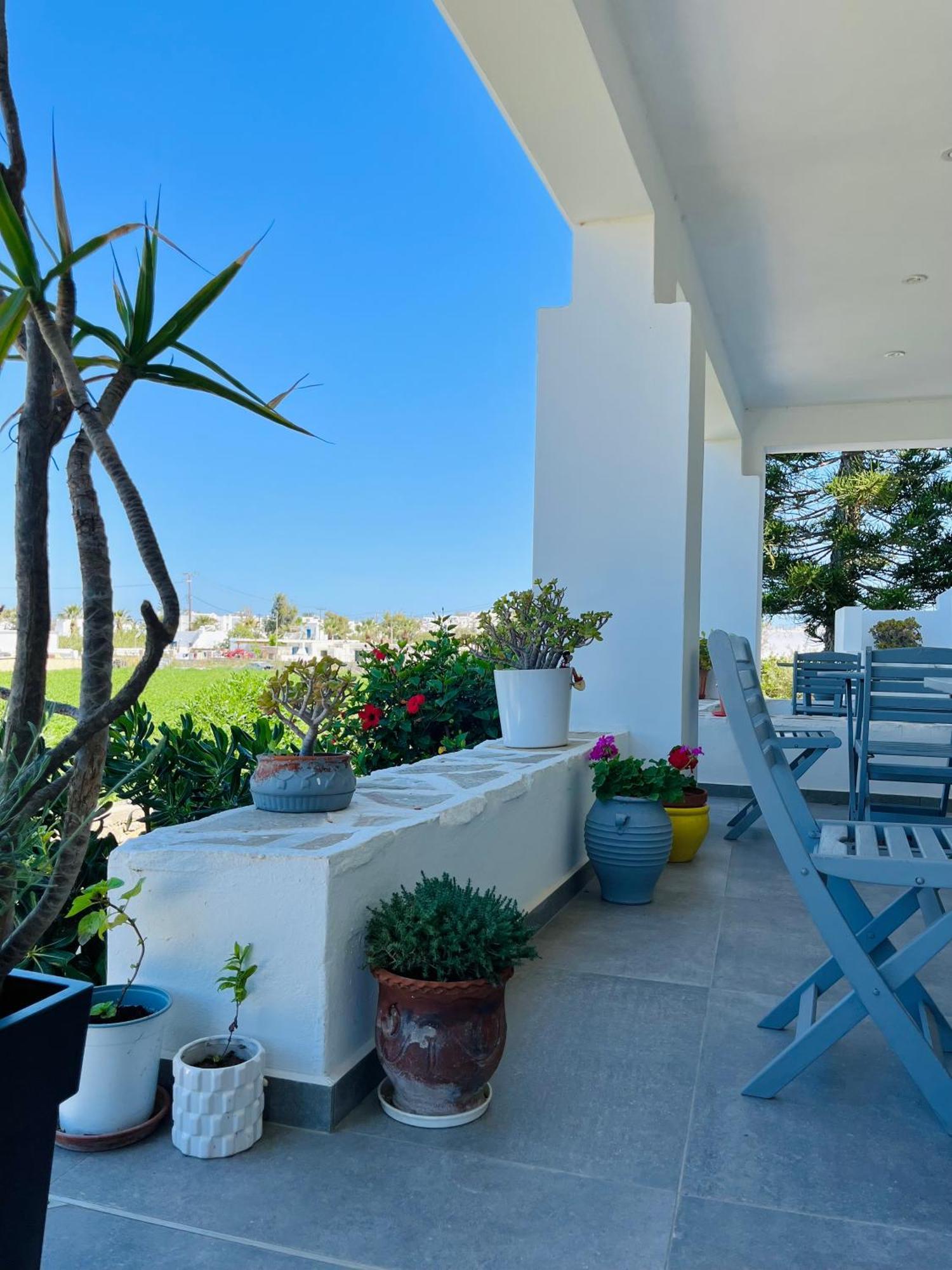 Fikas Hotel Naxos City Exteriör bild