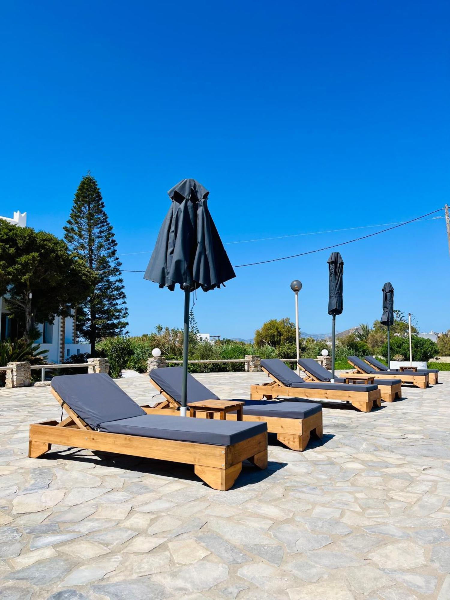 Fikas Hotel Naxos City Exteriör bild